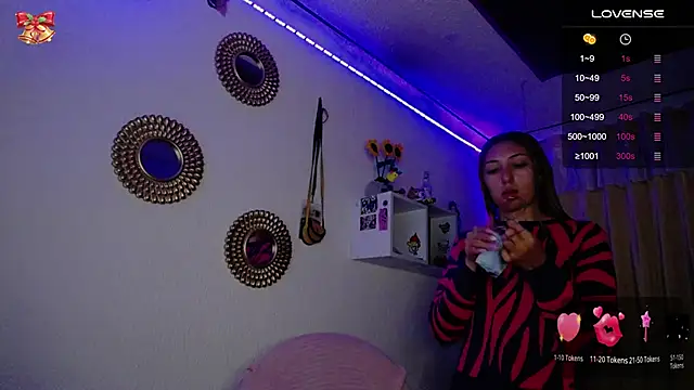 Soffy-brooks online show from December 2024 06:52:02 AM