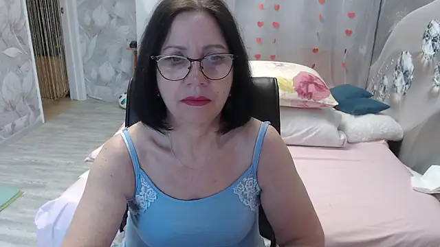 OlgaHottie online show from April 2026 01:04:01 AM