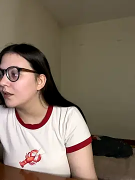 Prudie Gabriella online show from November 2025 09:30:02 PM