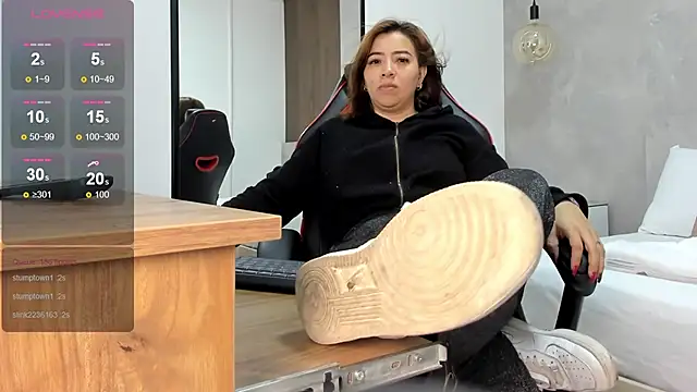 alma fenix online show from October 2025 12:30:01 PM