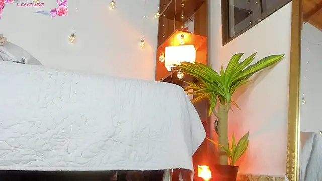 angelinepossy online show from February 2025 02:28:01 AM