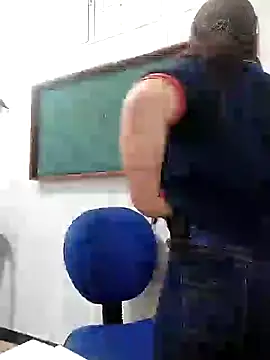 Snapshot of Norve26 chatting on December 2024 02:02:01 PM Norve26 online show from December 2024 02:02:01 PM