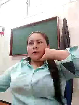 Snapshot of Norve26 chatting on December 2024 05:04:01 PM Norve26 online show from December 2024 05:04:01 PM