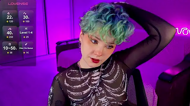 School Love online show from January 2025 01:10:02 PM