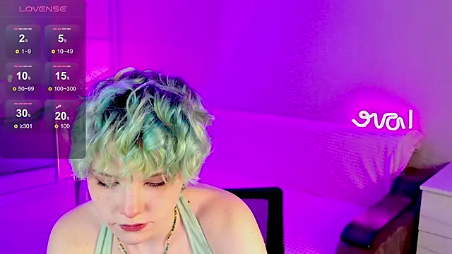 School Love online show from January 2025 01:04:02 PM