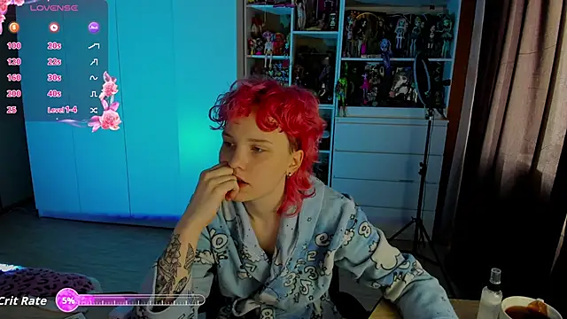 School Love online show from May 2026 07:13:01 AM