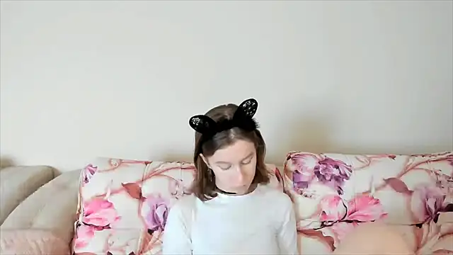 EnigmaSee online show from December 2024 05:27:02 AM