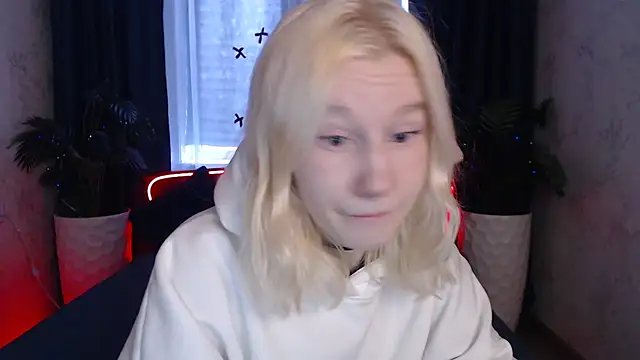 Snapshot of EnigmaSee chatting on February 2026 08:46:02 AM EnigmaSee online show from February 2026 08:46:02 AM