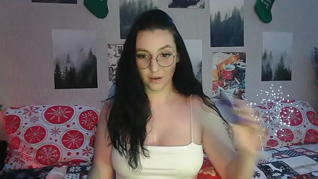 Fluffy Tiffy online show from December 2024 06:00:01 AM