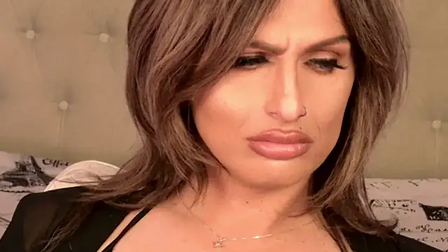 xprettysmilex online show from January 2025 12:11:01 AM