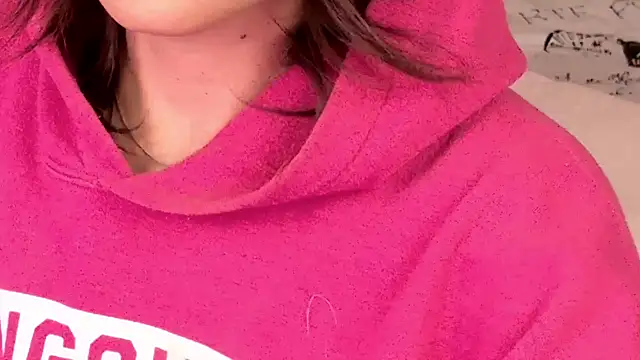 xprettysmilex online show from January 2025 02:28:02 AM