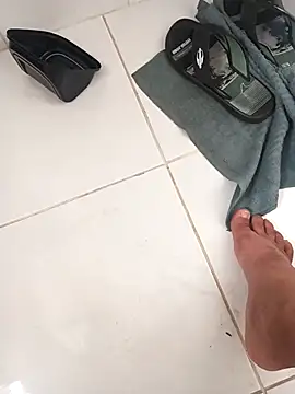 Snapshot of lobomisterioso13 chatting on December 2025 10:31:01 AM lobomisterioso13 online show from December 2025 10:31:01 AM