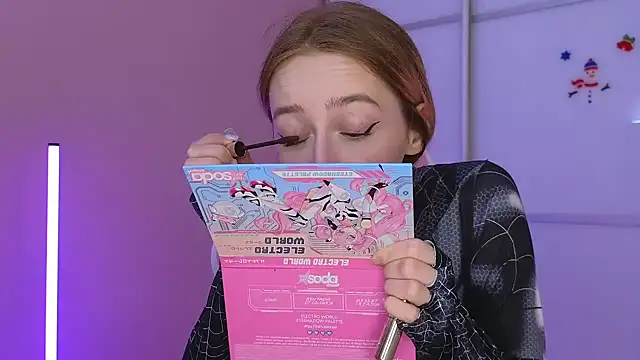 Snapshot of MichaDenver chatting on February 2025 04:15:02 AM MichaDenver online show from February 2025 04:15:02 AM