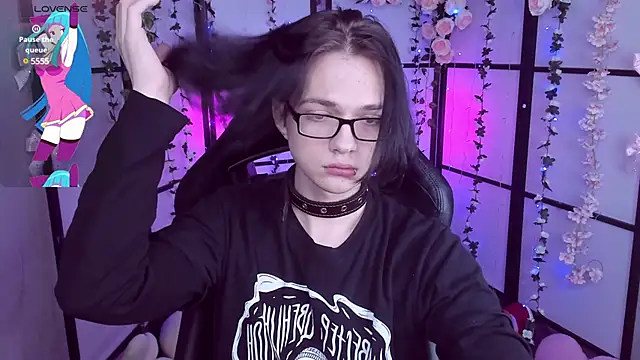 Justin Care online show from February 2025 08:14:02 PM