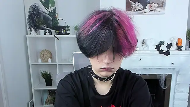 Justin Care online show from October 2025 12:22:02 PM