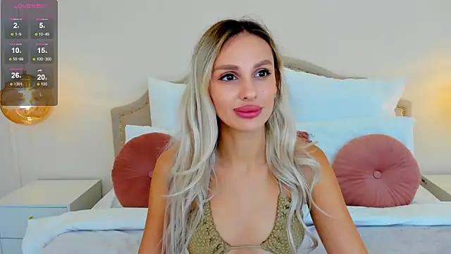 Snapshot of MissLoou chatting on September 2025 05:18:01 AM MissLoou online show from September 2025 05:18:01 AM