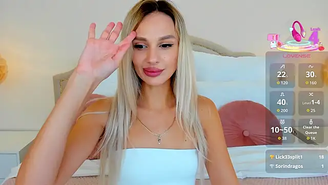 Snapshot of MissLoou chatting on September 2025 05:20:01 AM MissLoou online show from September 2025 05:20:01 AM