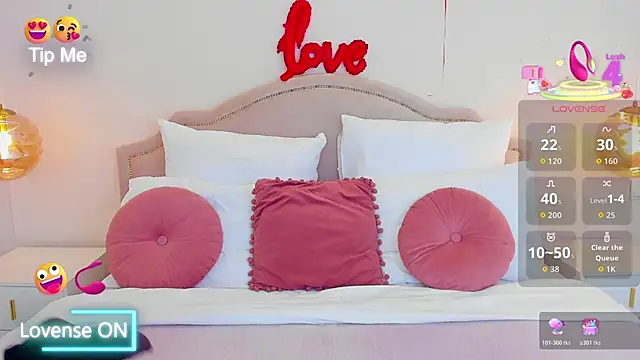 Snapshot of MissLoou chatting on February 2026 06:11:01 AM MissLoou online show from February 2026 06:11:01 AM