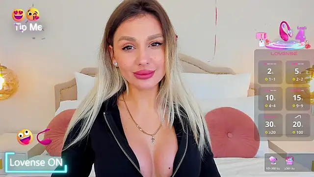 Snapshot of MissLoou chatting on February 2026 06:12:02 AM MissLoou online show from February 2026 06:12:02 AM