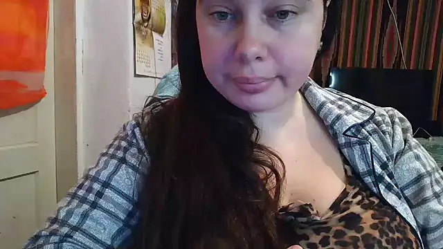 Cora Maro online show from November 2025 03:52:01 AM