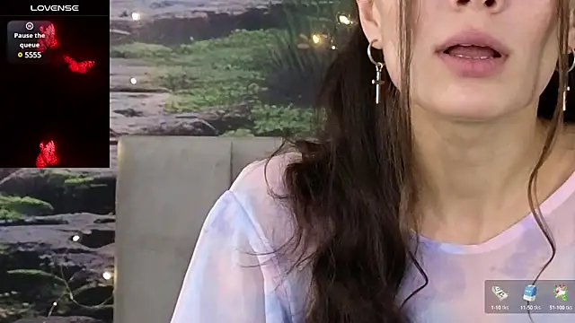 MadameDeFeu online show from December 2024 09:02:01 AM