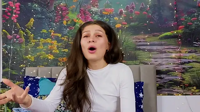 MadameDeFeu online show from February 2025 11:36:01 AM