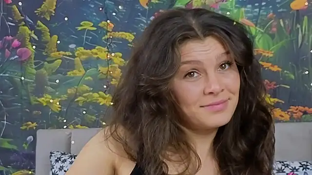 MadameDeFeu online show from March 2025 11:17:01 AM