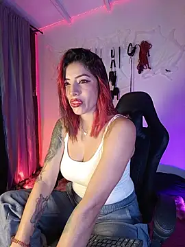 Snapshot of TAFITASLAVE chatting on November 2025 10:23:01 PM TAFITASLAVE online show from November 2025 10:23:01 PM