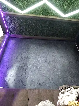 pleasure of life online show from October 2025 04:52:02 PM