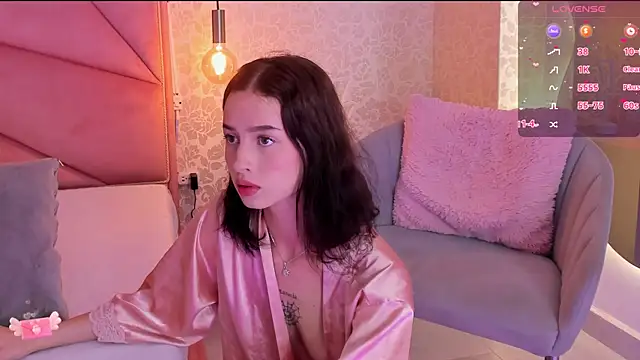 Snapshot of salome-brown chatting on December 2024 05:11:02 PM salome-brown online show from December 2024 05:11:02 PM