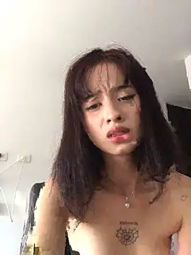 Snapshot of salome-brown chatting on February 2025 05:29:01 PM salome-brown online show from February 2025 05:29:01 PM