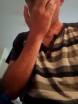 Snapshot of openlegsforyou chatting on October 2025 06:09:01 AM openlegsforyou online show from October 2025 06:09:01 AM