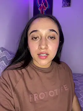 Snapshot of cata_megan chatting on December 2024 12:07:02 AM cata megan online show from December 2024 12:07:02 AM