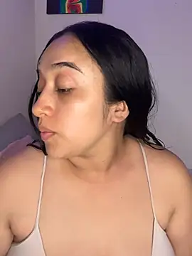 Snapshot of cata_megan chatting on January 2025 01:03:01 AM cata megan online show from January 2025 01:03:01 AM