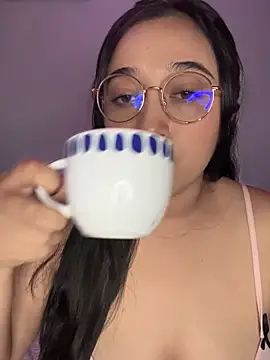 Snapshot of cata_megan chatting on February 2025 10:07:02 PM cata megan online show from February 2025 10:07:02 PM