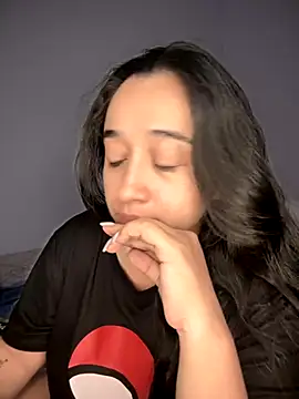 Snapshot of cata_megan chatting on December 2025 01:14:02 AM cata megan online show from December 2025 01:14:02 AM