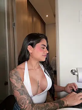 penelopesexx online show from February 2026 12:56:02 AM