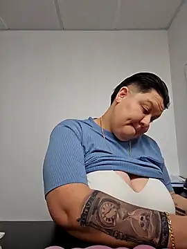 DevilDahm online show from January 2025 06:25:01 PM