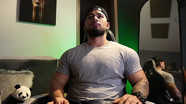 jaxon colton online show from March 2025 04:27:01 AM