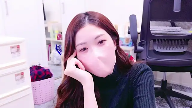 Snapshot of oxo_yuna_oxo chatting on January 2025 09:36:02 AM oxo yuna oxo online show from January 2025 09:36:02 AM