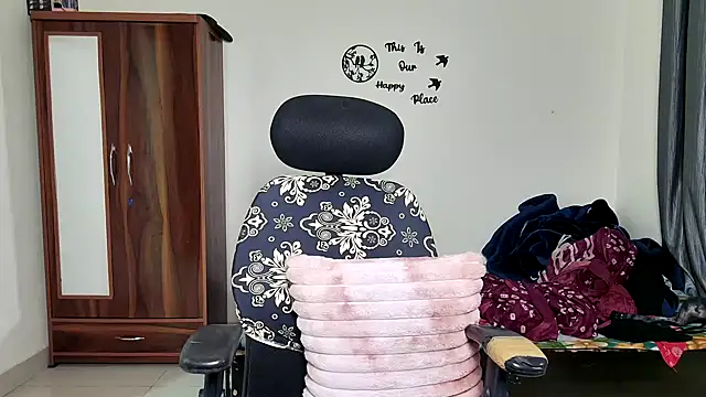 Hoty-Shivangi online show from February 2026 10:55:01 PM