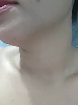 Snapshot of girldam95 chatting on December 2025 07:35:01 AM girldam95 online show from December 2025 07:35:01 AM