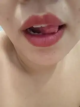 girldam95 online show from December 2025 10:44:02 AM