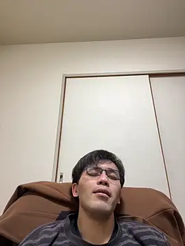 ryusei18570 online show from February 2025 02:54:02 PM