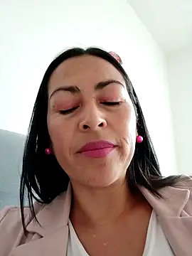 MARIANA-12  online show from February 2025 12:48:02 PM