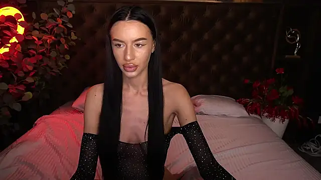 Snapshot of Snow_WhiteeeX chatting on October 2025 12:41:02 PM Snow WhiteeeX online show from October 2025 12:41:02 PM