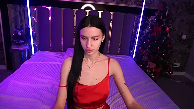 Snapshot of Snow_WhiteeeX chatting on January 2026 06:37:02 AM Snow WhiteeeX online show from January 2026 06:37:02 AM