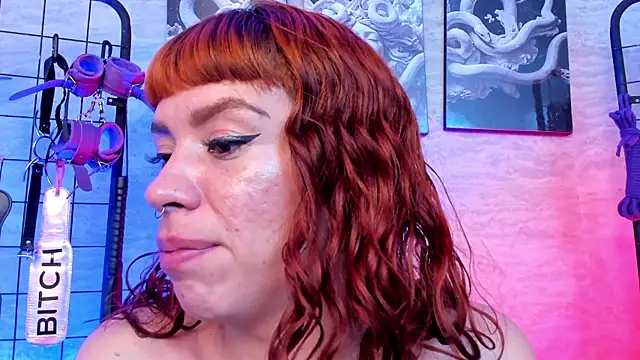 Snapshot of IvanaFetish chatting on October 2025 03:26:01 AM IvanaFetish online show from October 2025 03:26:01 AM