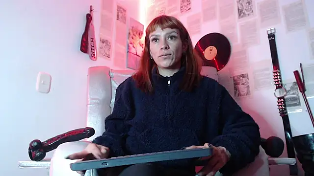 Snapshot of IvanaFetish chatting on October 2025 10:30:01 PM IvanaFetish online show from October 2025 10:30:01 PM