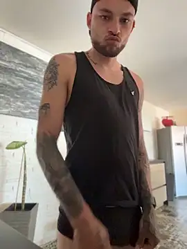 hottwoboys online show from May 2026 11:51:02 AM